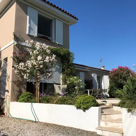 فيلة De Charme Avec Piscine A Proximite Des Plages